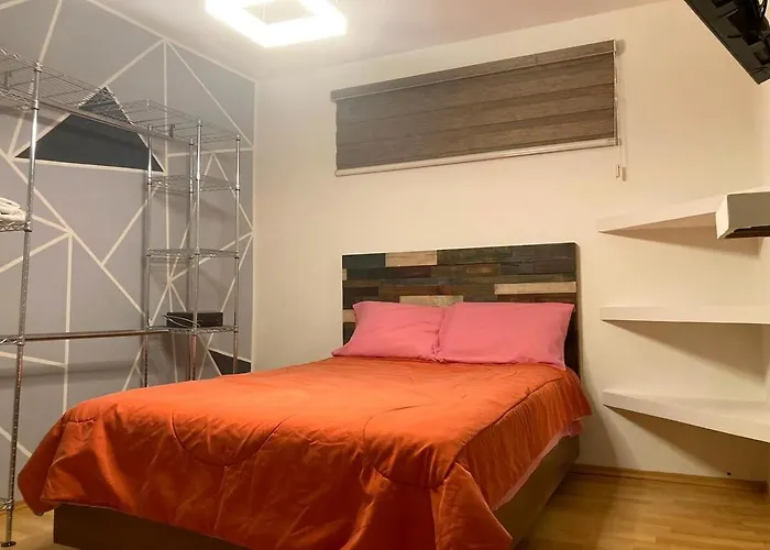 Mini Suite In Excellent Location!